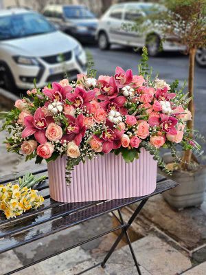 باکس گل لاکچری فول رز و سایز بزرگ مناسب تولد و خواستگاری کد 771